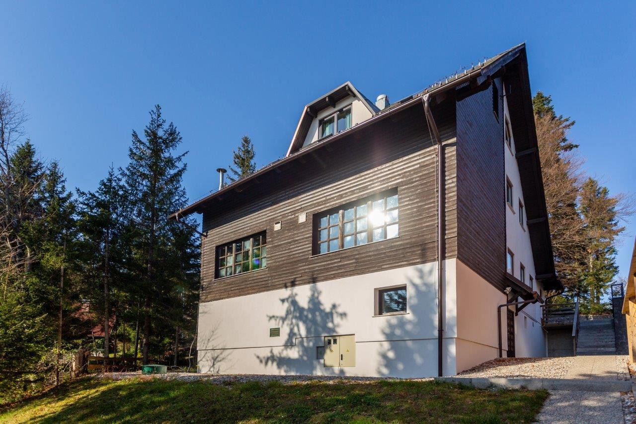 Foto Studio Zelezna Helena Balaz Fotografiranje Nastanitev 4