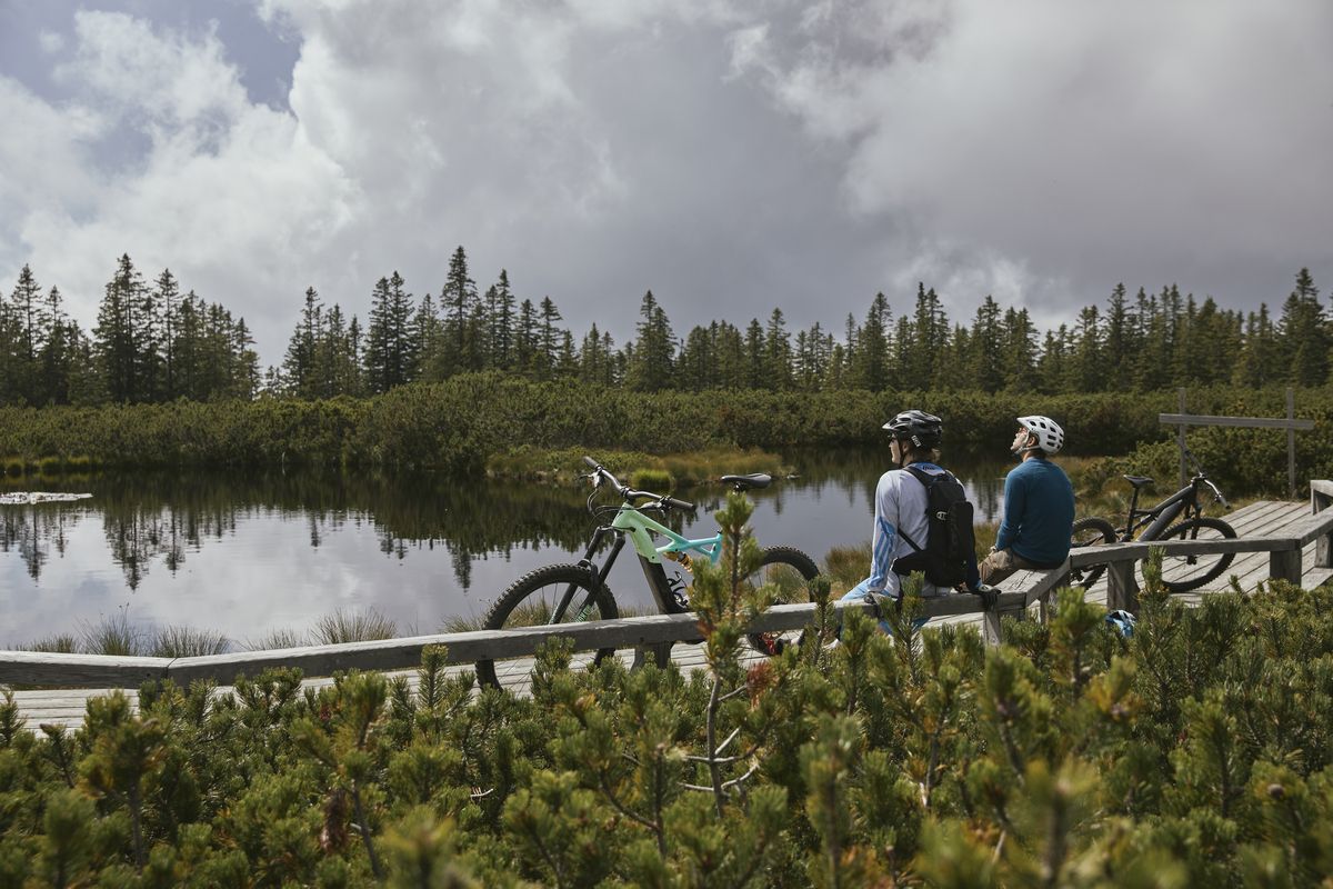 Black Peak E Bike Paket Plasni Zajec Pohorje Slovenija