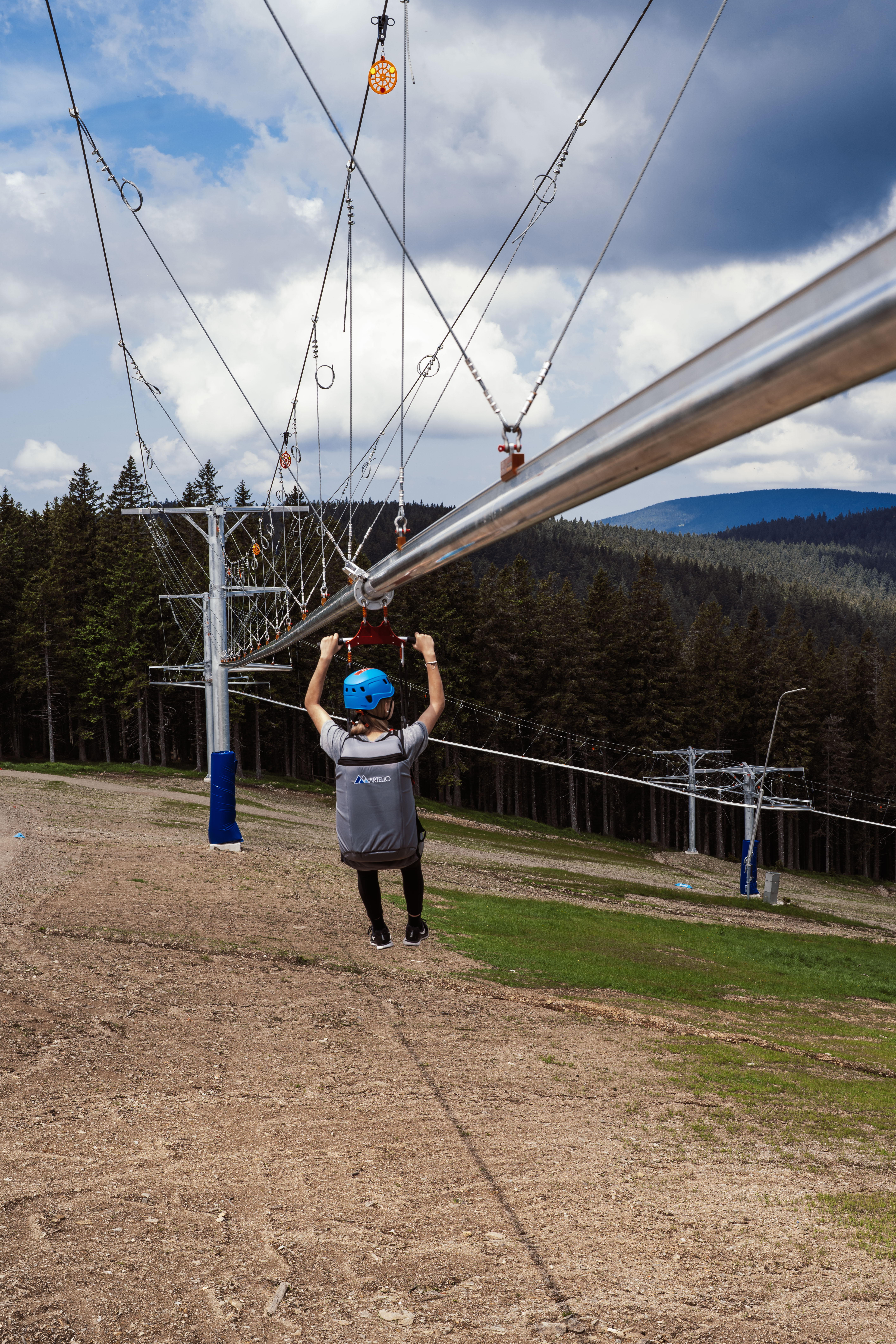 Park Masinzaga 34  leteči tobogan