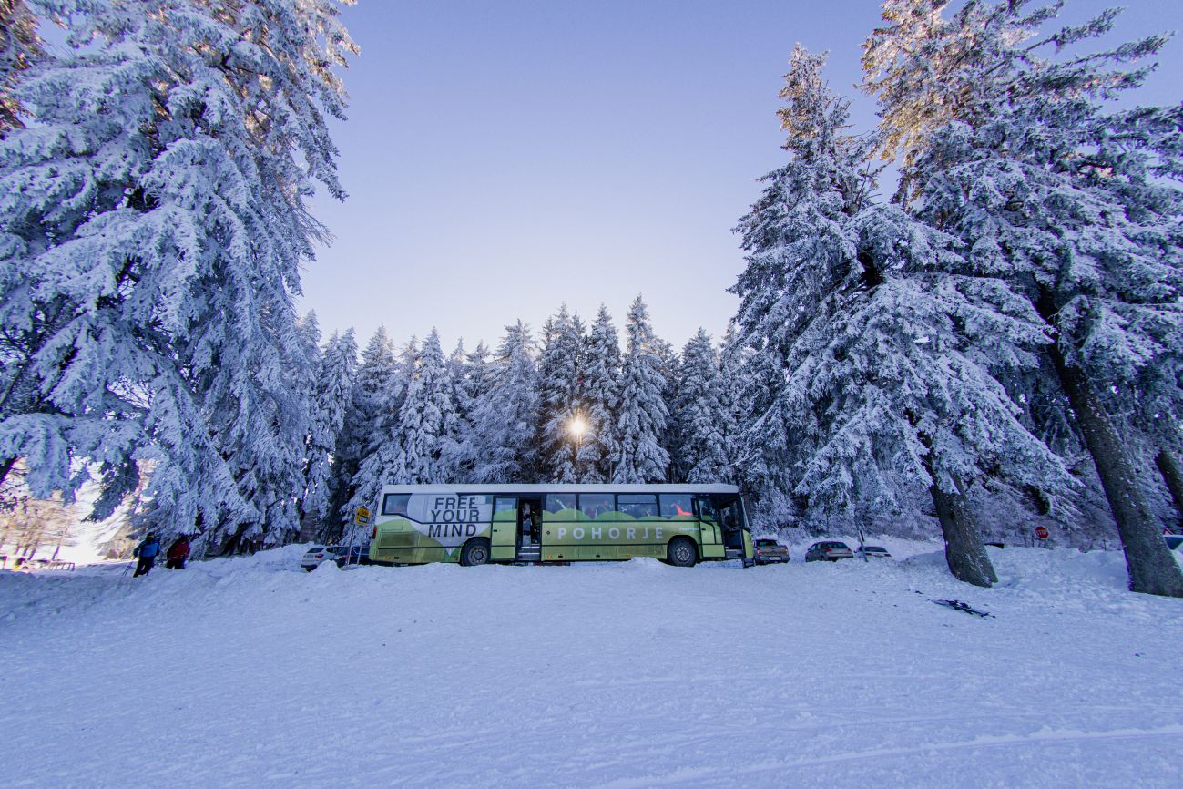 Avtobus Free your mind - zima