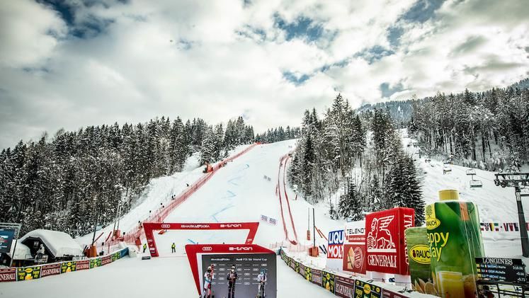 Zlata Lisica Kranjska Gor Foto Vid Ponikvar Sportida