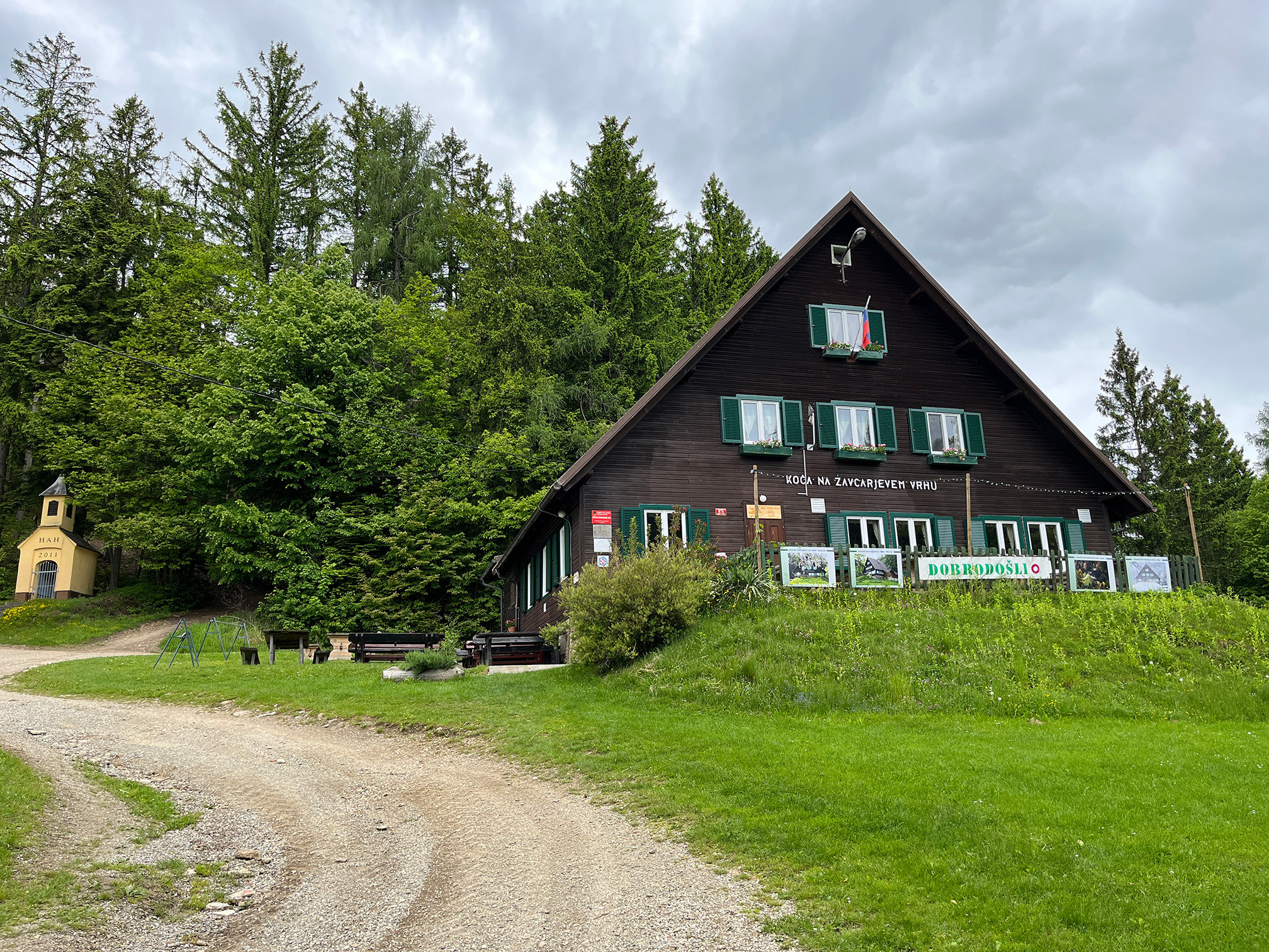 Koča na Žavcarjevem vrhu